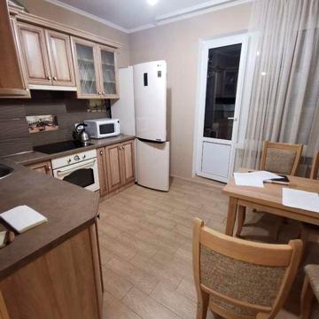 Квартира 1К з ремонтом Науки просп 55а Голосіїво Деміївська