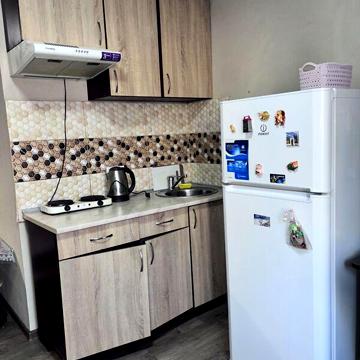 Продаж 1к Квартира Ньютона вулиця