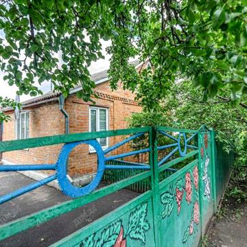 Окремий будинок в місті Карлівка