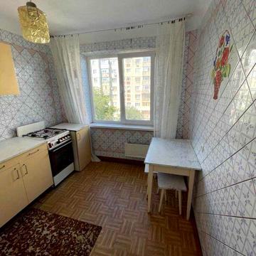 Продам 1-кім квартиру, 6/9, вул. Мрії (В. Інтернаціоналістів) б. 12