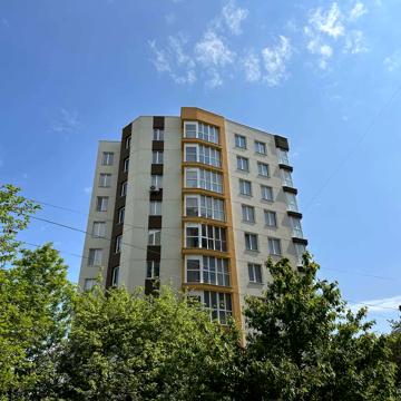 Тролейбусна вул., 15-В