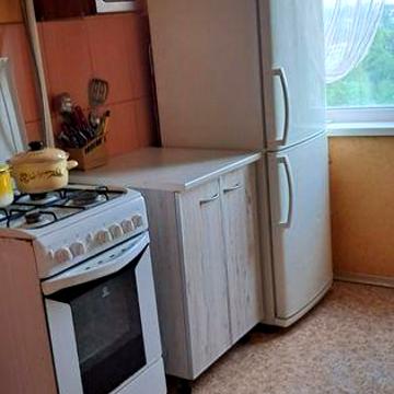 Сдам двухкомнатную квартиру на ул. Спасская 1