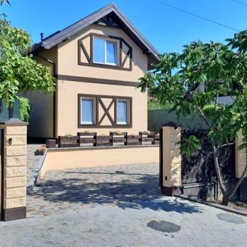 Лісовий провулок, 7