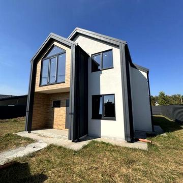 Будинок в 15 хвилинах від міста