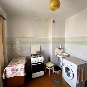 Продам 2 кімнатну квартиру по вул. Гайдамацькій