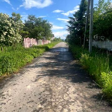 Трьох поверховий будинок