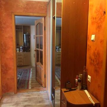 Сдам 2х ком .квартиру 6000+ ком.усл. Ост. Казацкая