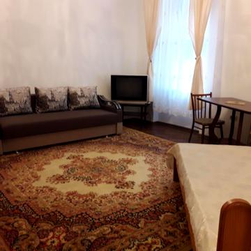 Каліча Гора вул., 6