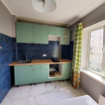 1-к квартира, Вербицького 24, є газ