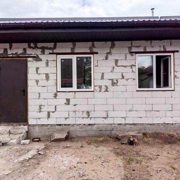 Продам дом середина улицы Передова