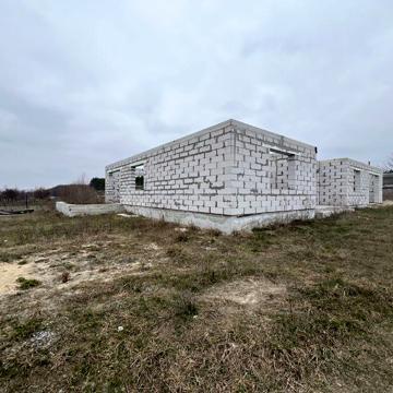 Продам недобудову, ділянка 14 сот