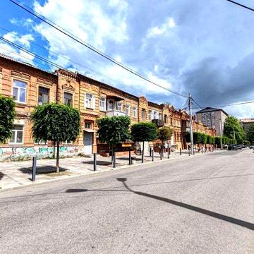 777 Продам  квартиру 73 м2 на Троицкой, Центр.