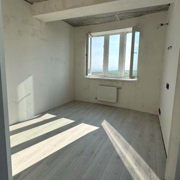Продам 2-х комнатную кв-ру Иванова 18