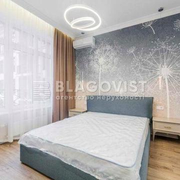 ЖК 52 Перлина. Печерськ, вул. Бойчука 19А, метро "Звіринецька"