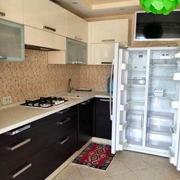 Здається в оренду 1,5 рівнева 3 кімнатна  квартира по вул.Стапана Банд