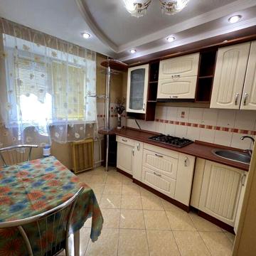 Довгострокова оренда 1к Квартира Андрія Первозванного вулиця