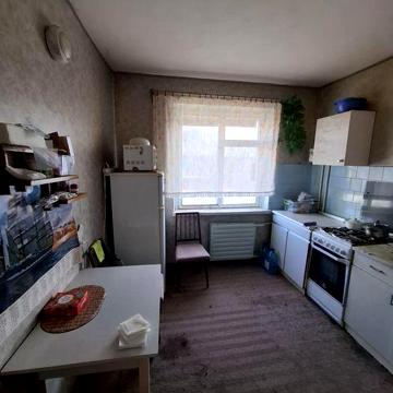 Сдаётся 2х комнатная квартира на Осипенковском.