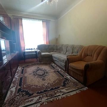 Миру вул., 72