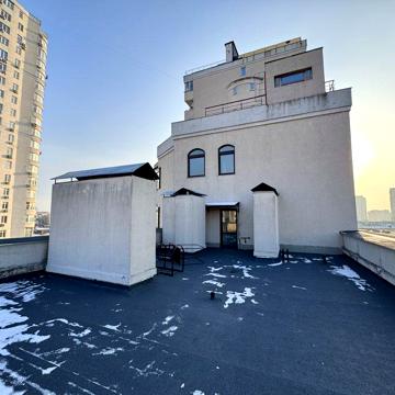 Продаж 4-кімн., 950$/кв.м, Центр 10хв, Власна Тераса! КРАЩА ІНВЕСТИЦІЯ