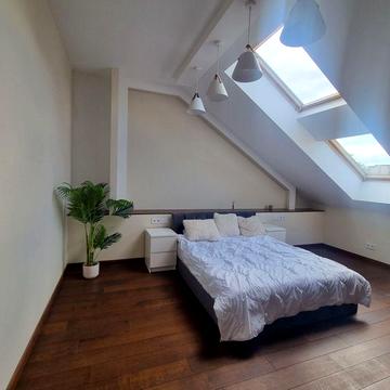 Оренда 4 к квартири .м. Печерська . Арсенальна. Лес іУкраїнки