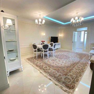 Продаж будинку з євроремонтом з сауною, вул.Варшавська