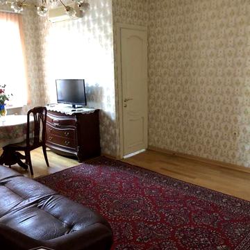 Продаж 3к Квартира Садова вулиця