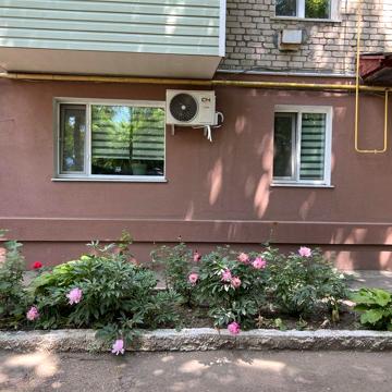 Двокімнатна квартира 1 поверх вул. Інститутська б. 6