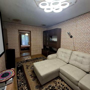 Продається 3к/кв 60.4м2 вул.Гліба Бабича, 105(8 березня).
Хороший ремо