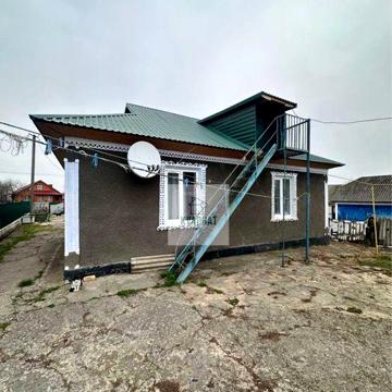 Продам будинок за містом