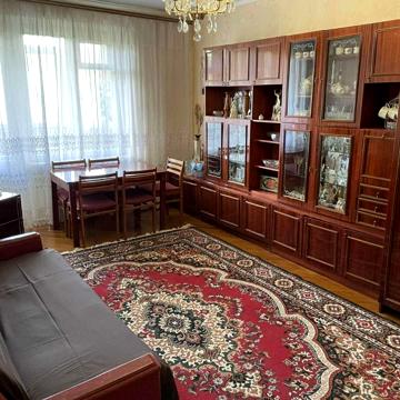 Володимирська вул., 71