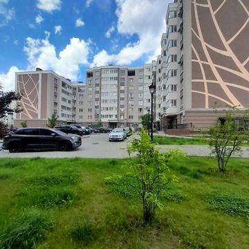 Продаж 3к Квартира Приозерний бульвар ЖК Озерный гай Гатное