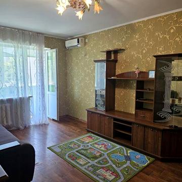 Сдам двухкомнатную квартиру на Новобугской!