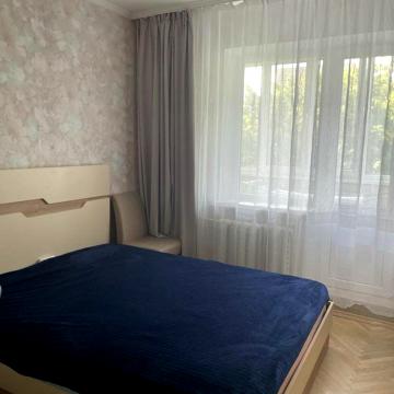 Мостицька вул., 26