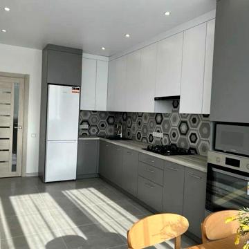 Івана Величковського вул., 10
