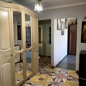 Андрія Первозванного вул. (Стахурського), 50