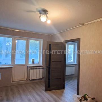 Героїв Харкова просп. (Московський), 226