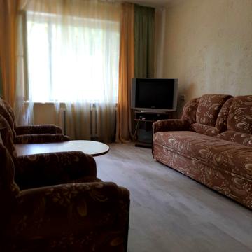 Десантний бульв., 6