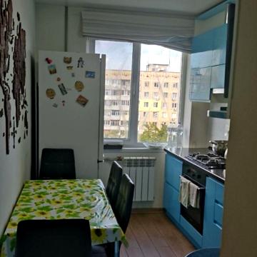 Янтарна вул., 79