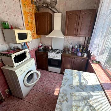 Тракторобудівників просп., 77