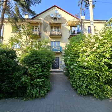 Продаж 2-кімнатн квартири в старочеській забудові поблизу центру міста ЖК ××××××