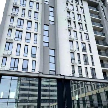Здана 2кім за найнижчою ціною , повністю готова до ремонту !