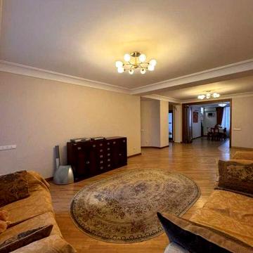 Продам 3-х ком 150м2  ЖК  Бригадная -Чекмарева  стиль и престиж ! ЖК Бригадная- Чекмарева