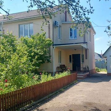 Житловий будинок [котедж] в м. Канів