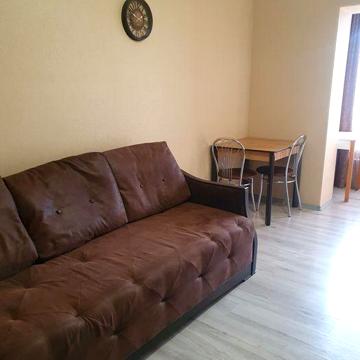 Здам 1кв-студію 20м.кв. метро Хол гора.Полтав.шлях 177В