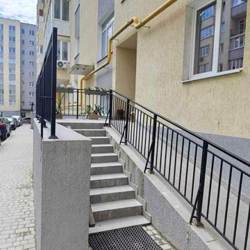Продаж квартири, новобудова, нерухомість. ЖК Первоцвіт