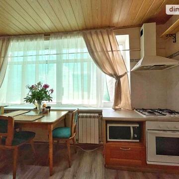 Довгострокова оренда 4к Дім Петлюри Симона вулиця