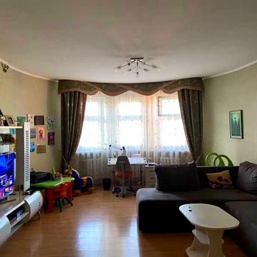 БЕЗ КОМИССИИ, м Позняки, Ахматовой 13 Д, 14/28к 120/67/17,2,