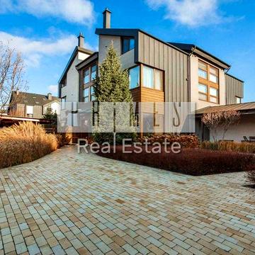 Продаж будинок, 244м2, 5 соток, ремонт, КГ Коник, Голосієво