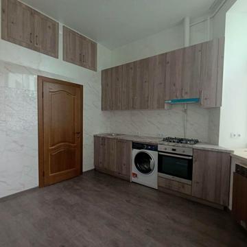 Продам 1 кімнатну квартиру по вул. Драгоманова