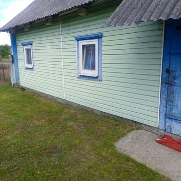 Продається хата в селі Озеро